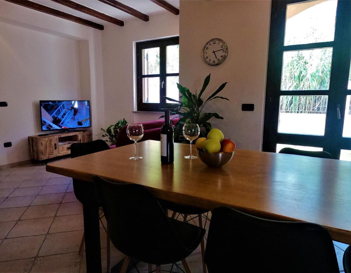 Fenile Apartments Santa Maria Navarrese Extérieur photo