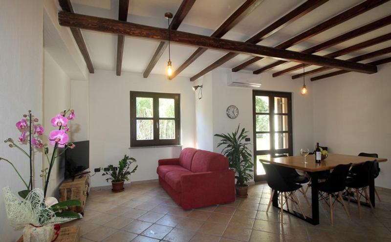 Fenile Apartments Santa Maria Navarrese Extérieur photo